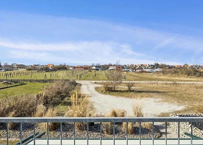 Holiday home With Harbour View In *